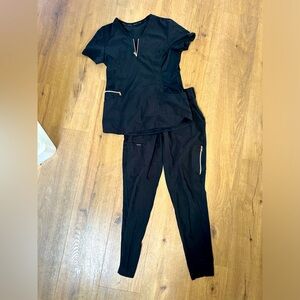 Cherokee Statement jogger set XS